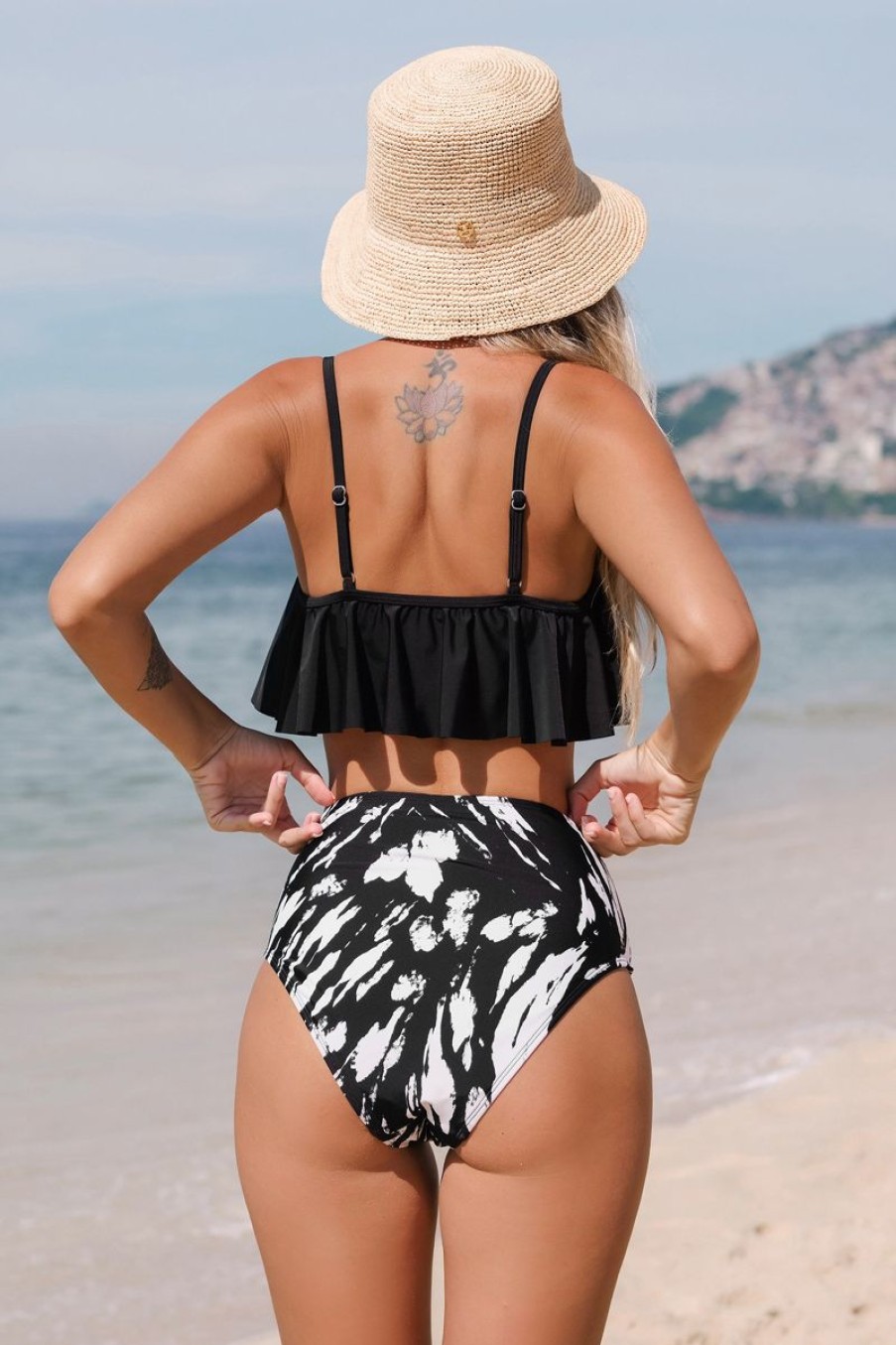 Women The Beach Company Bikini Sets | Flounced Classic Tankini Set Monochrome